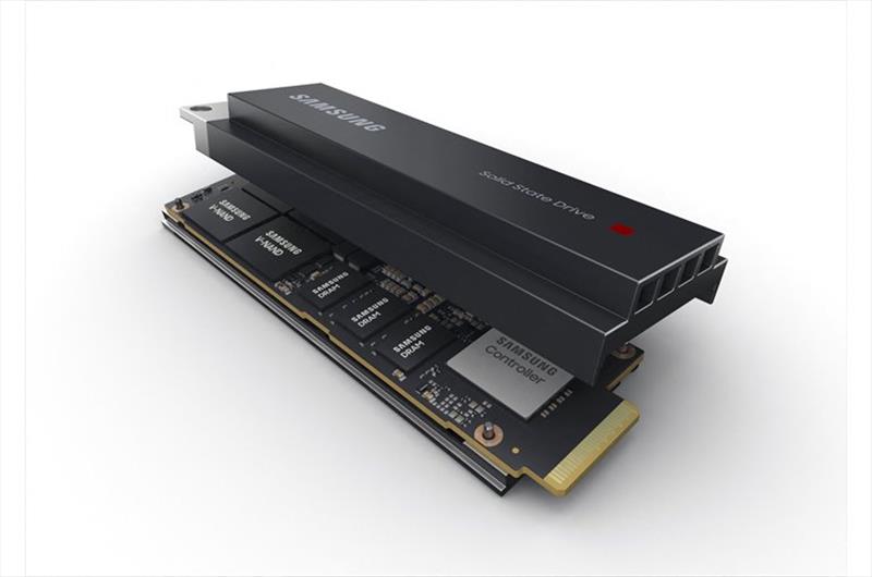 تولید انبوه SSD سازمانی PM9A3 سامسونگ با پشتیبانی از مشخصه OCP