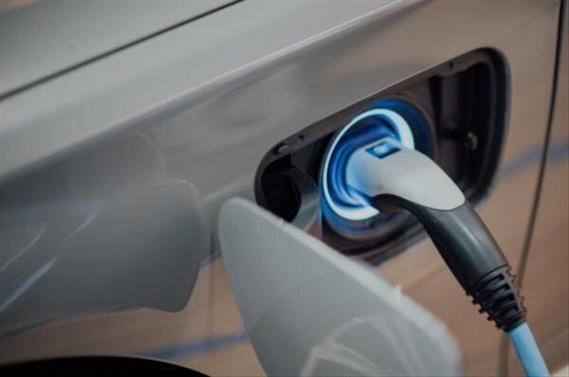 راه اندازی شبکه شارژ سریع خودروهای برقی در ۲۰ دقیقه