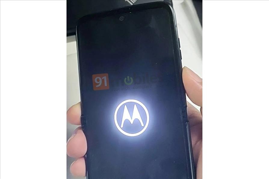 Motorola-Razr-2022